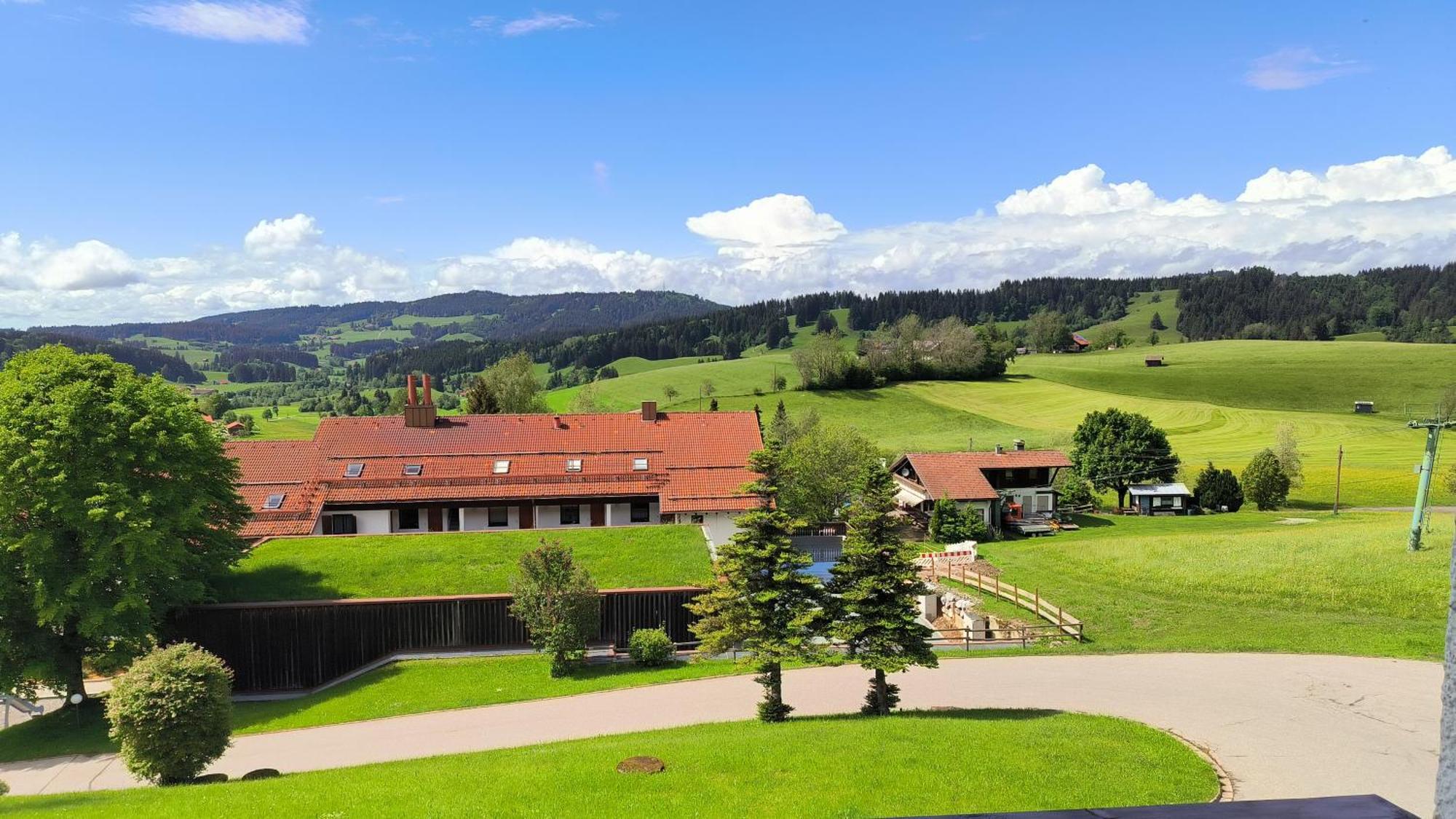 Fewo Allgaeuerle1605 Mit Hallenbad, Sauna, Tiefgarage Und Wlan Missen-Wilhams Exterior foto